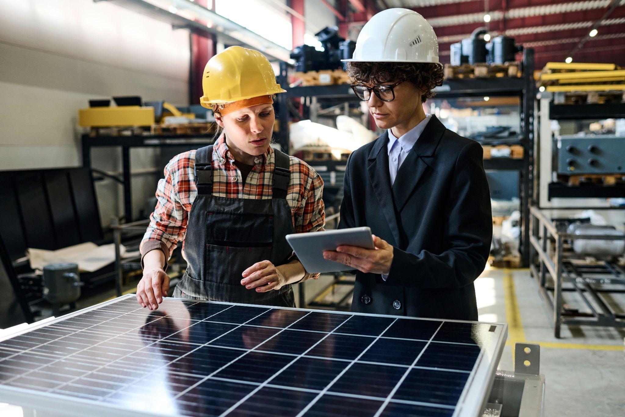 Why Your Solar Energy System Needs Professional Service (And When to Call)